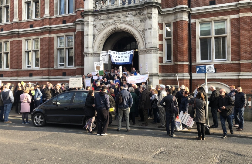 Plannign protestors